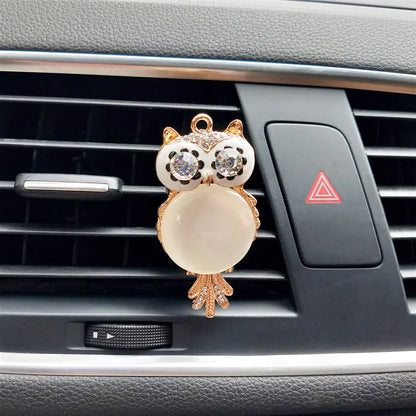 1PCS Diamond Owl Car Air Freshener Auto Outlet Perfume Clip Car Accessories Interior Solid Fragrance Diffuser Auto Decoration