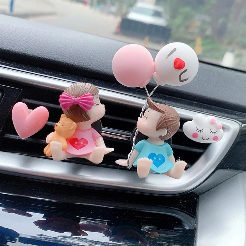 Lovely Couple Girl Boy Figurines Perfume Clip Car Air Vent Freshener Scent Aromas Diffuser Decor Auto Interior Accessories