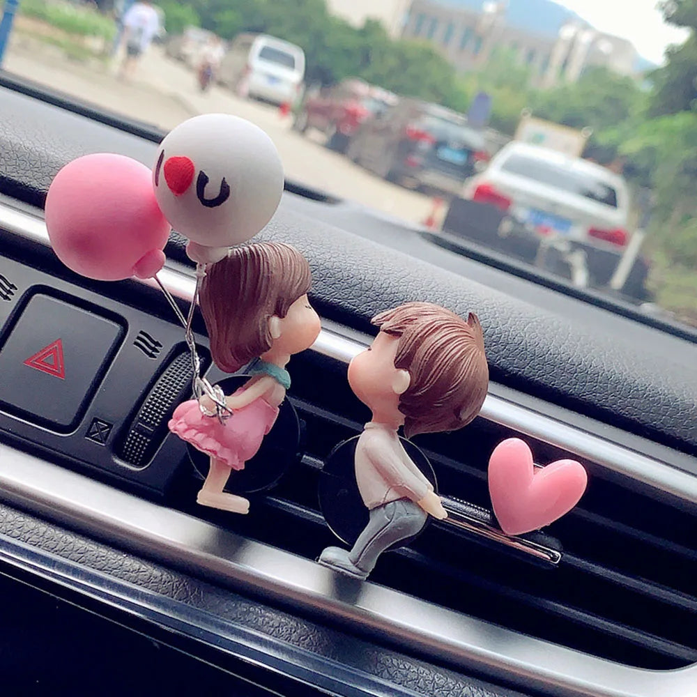 Lovely Couple Girl Boy Figurines Perfume Clip Car Air Vent Freshener Scent Aromas Diffuser Decor Auto Interior Accessories