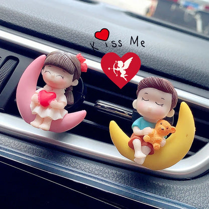 Lovely Couple Girl Boy Figurines Perfume Clip Car Air Vent Freshener Scent Aromas Diffuser Decor Auto Interior Accessories