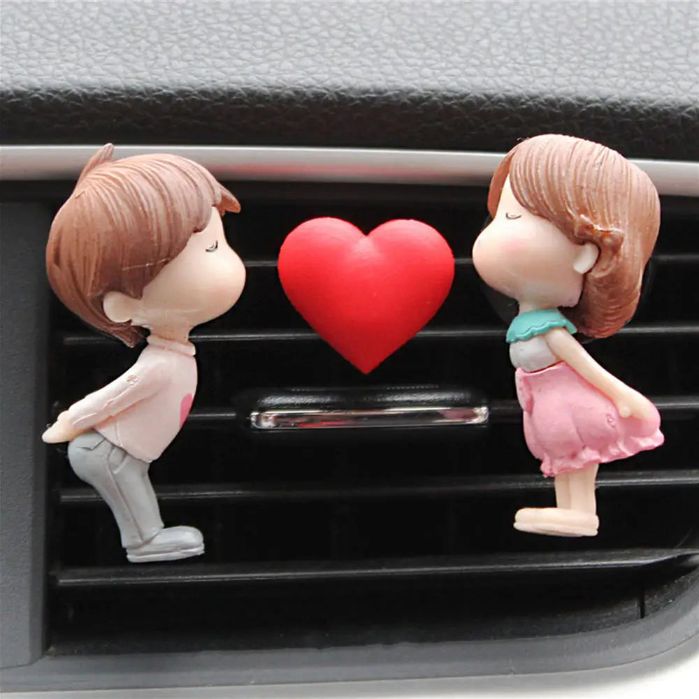 Lovely Couple Girl Boy Figurines Perfume Clip Car Air Vent Freshener Scent Aromas Diffuser Decor Auto Interior Accessories