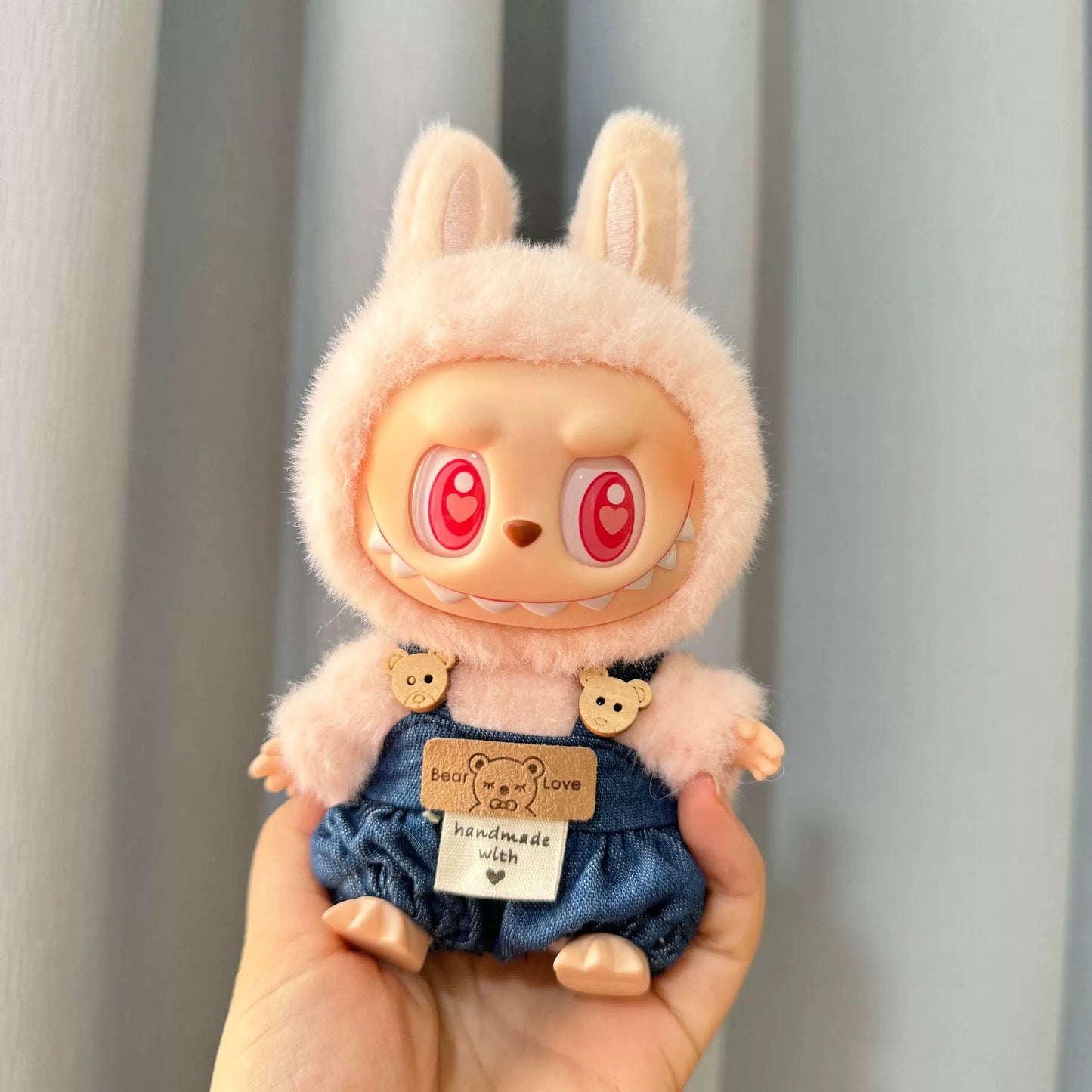 Second Generation Sitting Blind Box Labubu Clothes Vinyl Automobiles Curtain Cloth Pendant Doll Clothes Sitting Party for Trendy Suit