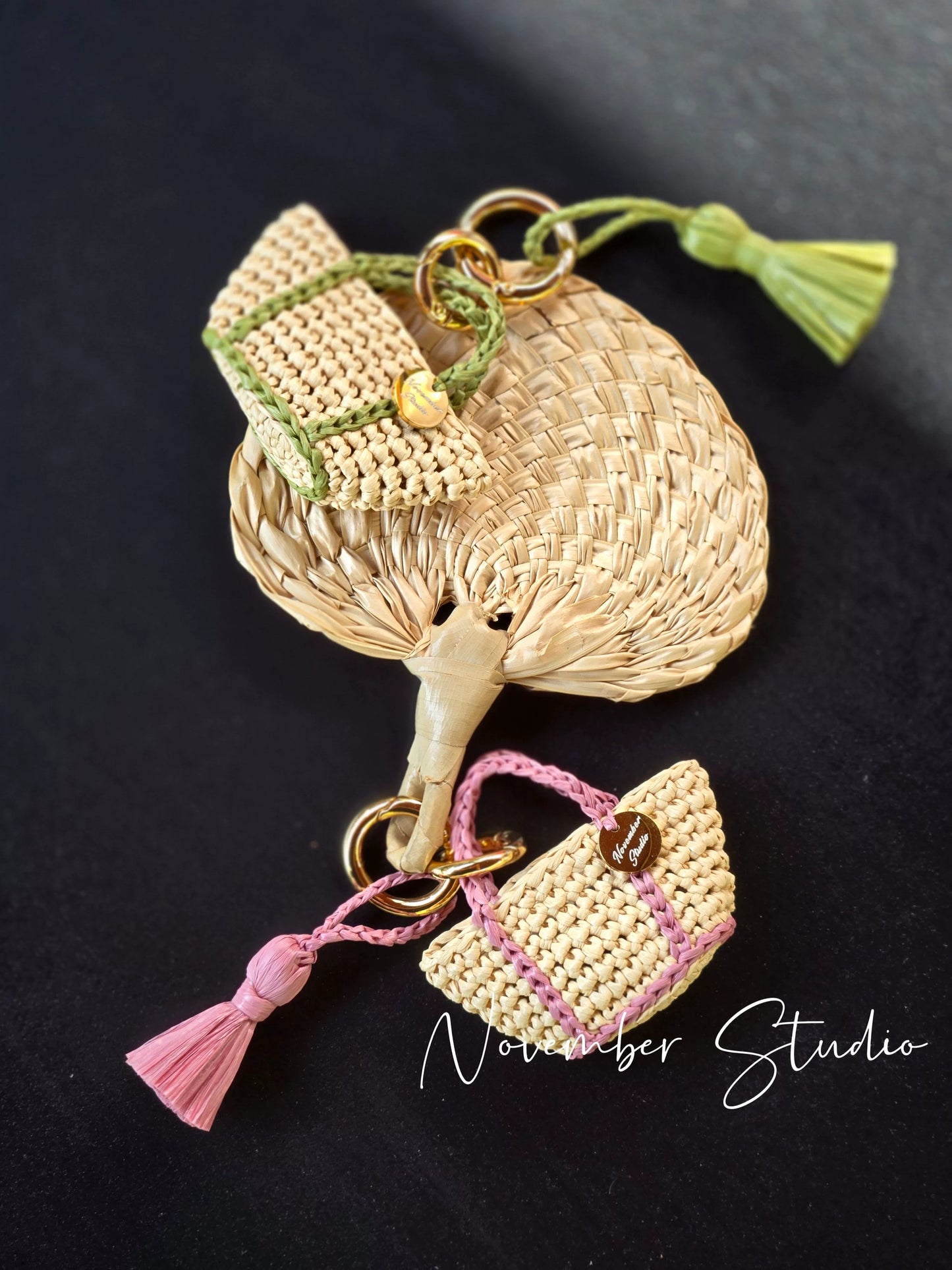 DIY Handmade Crocheted Mini Handbag Pendant Christmas Gift Raffia Keychain Material Package/Finished Product