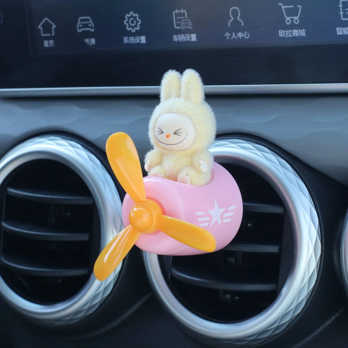 2024 New Anime Labubu Grip Action Creative Aromatherapy Car Interior Air Outlet Mini Airplane Cartoon Decoration New Year Gift