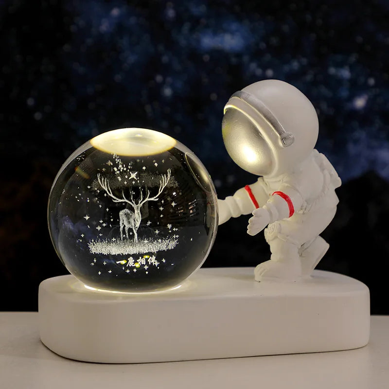 LED Lunar Astronaut Night Light with Crystal Ball Illumination Base, Desktop Decoration, Room Gift, Bedroom Decoration Moon Lamp