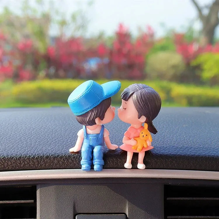 Car Decoration Cute Cartoon Couples Kiss Doll French Romantic Wedding Car Decoration Figurines Ornament Auto Interior Dashboard