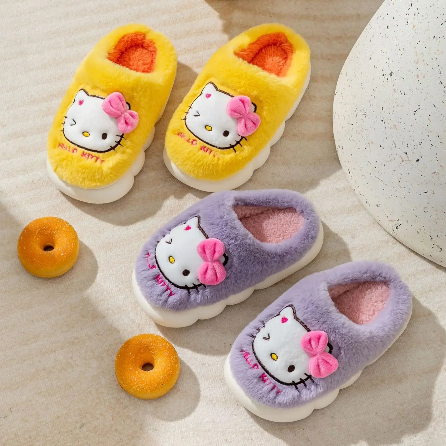 Kawaii Sanrio Hello Kitty Girls Plush Slippers Non-slip Warm Cute Cartoon Anime Home Autumn and Winter Slippers Plush Gift