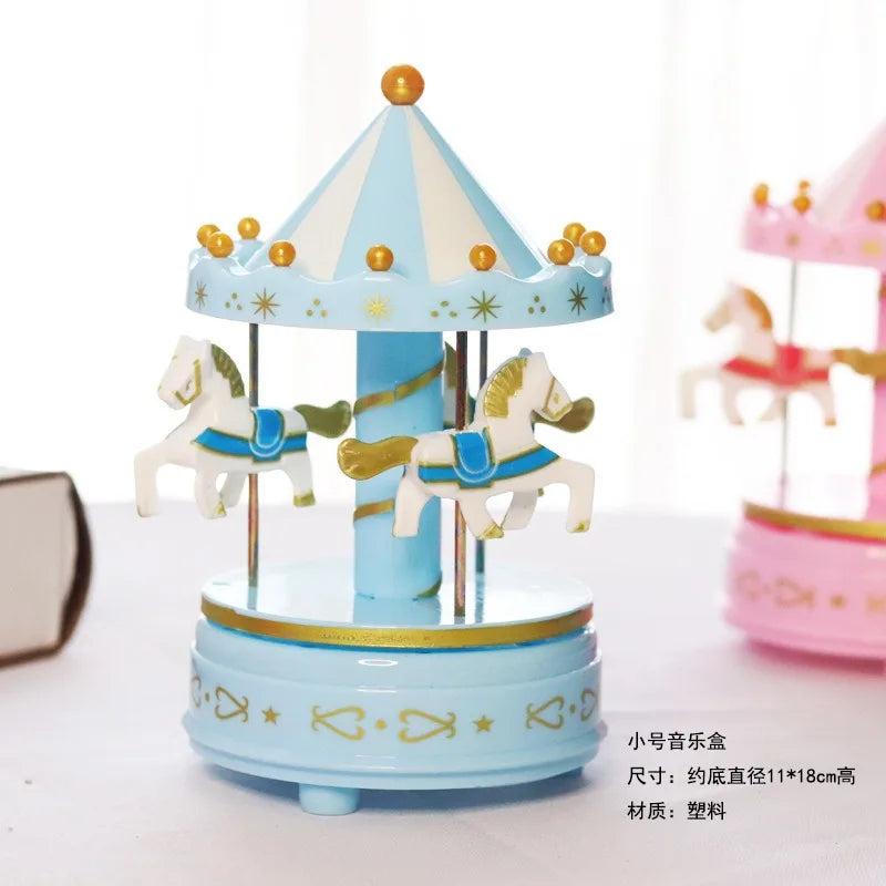 1pc Luxury Carousel Music Box 4 Horses Rotate Rotation Romantic Luxury Carousel Toys Handwork Music Box Gifts