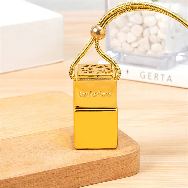 1Pcs Water Cube Golden Cap Electroplated Gold Square Empty Bottle Car Essential Oil Diffuser Fragrance Perfume Bottle Ornament