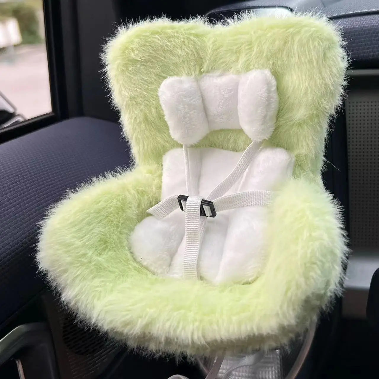 new 15-17cm doll Seat  Labubu Doll Safety Seat Cute Doll Air Outlet Aromatherapy decoration high-grade Car Interior Decoration