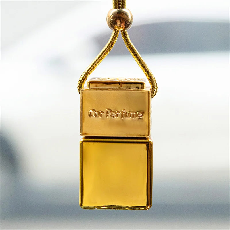 1Pcs Water Cube Golden Cap Electroplated Gold Square Empty Bottle Car Essential Oil Diffuser Fragrance Perfume Bottle Ornament