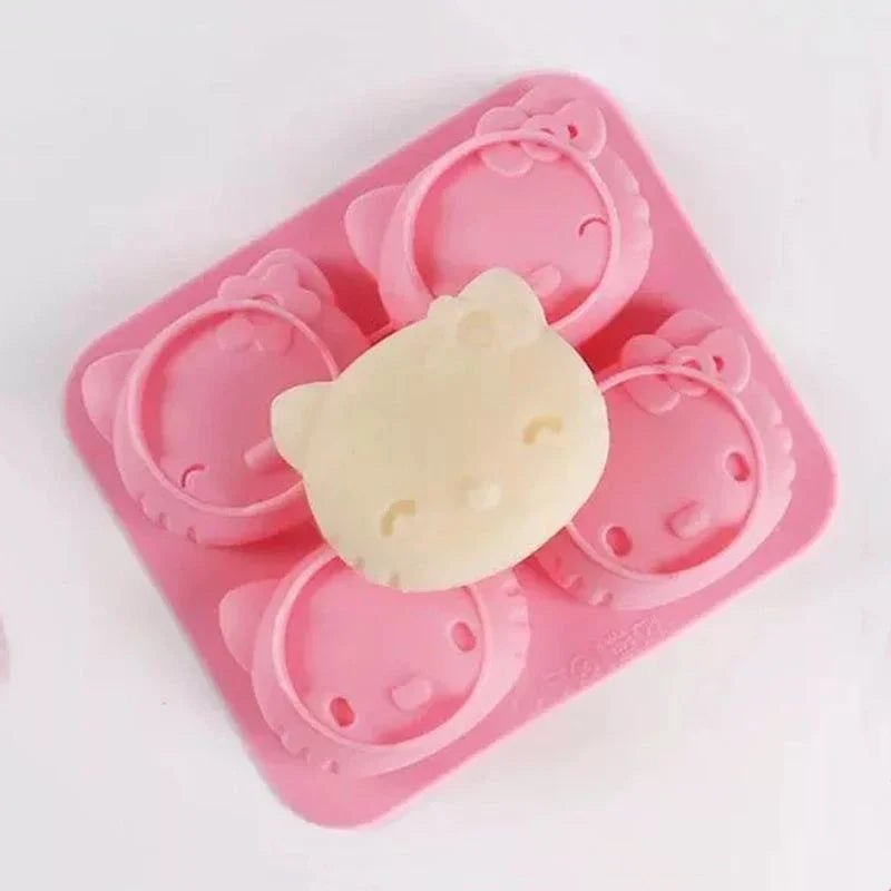 Kawaii DIY Sanrio Hello Kitty My Melody Kuromi Cinnamoroll Cookie Chocolate Baking Tool Cartoon Silicone Ice Block Mold Set