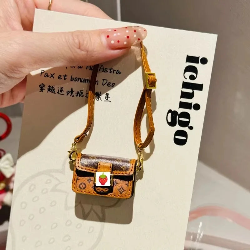 2024 Hot Labubu Small Perfume Diamond Everyday Bag Doll Accessories Cute Peripheral Without Strawberry Stickers Doll Special