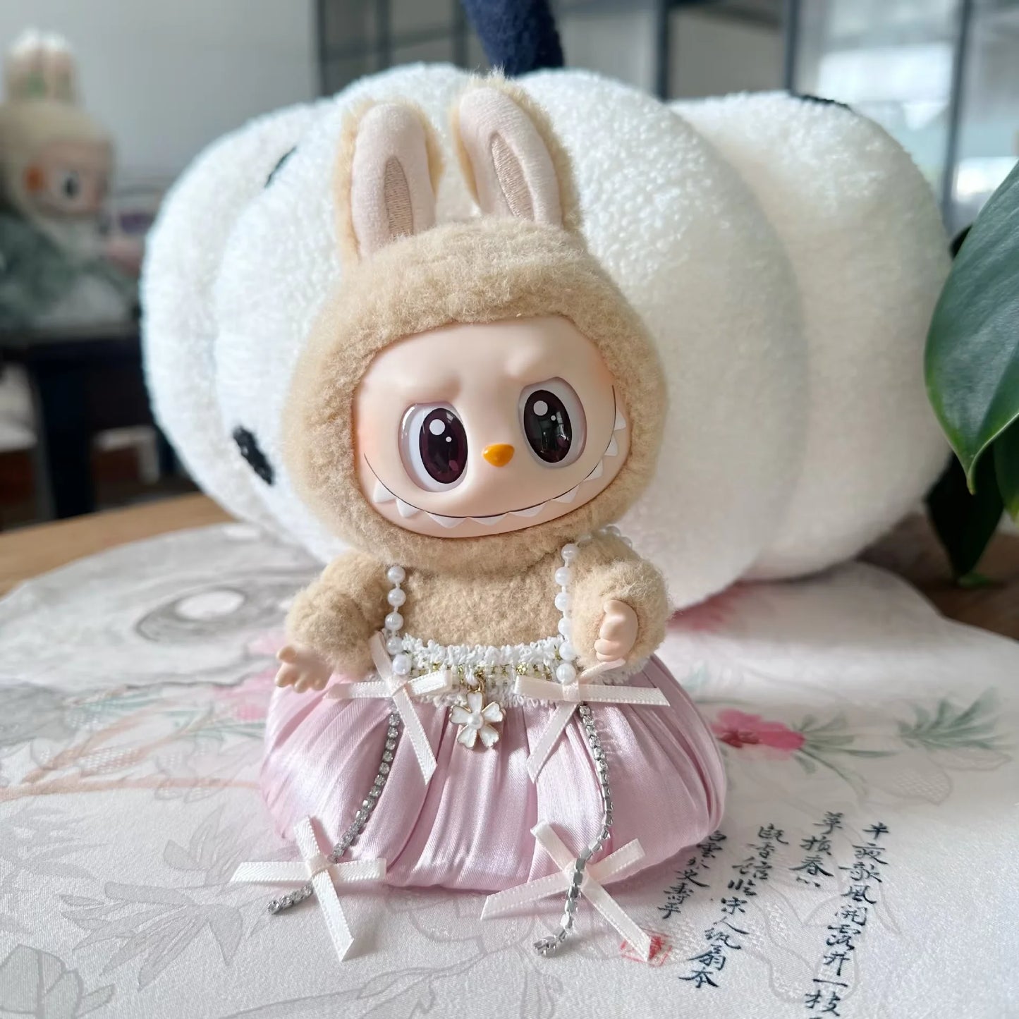 17cm Labubu II Idol Dolls Sitting Party Cute Mini Plush Doll'S Clothes Outfit Accessories For Korea Kpop Exo Clothing DIY Gift