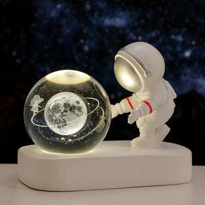 LED Lunar Astronaut Night Light with Crystal Ball Illumination Base, Desktop Decoration, Room Gift, Bedroom Decoration Moon Lamp