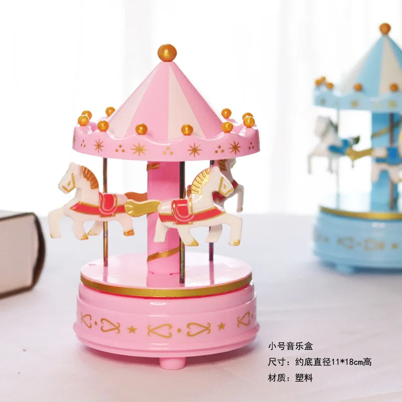 1pc Luxury Carousel Music Box 4 Horses Rotate Rotation Romantic Luxury Carousel Toys Handwork Music Box Gifts