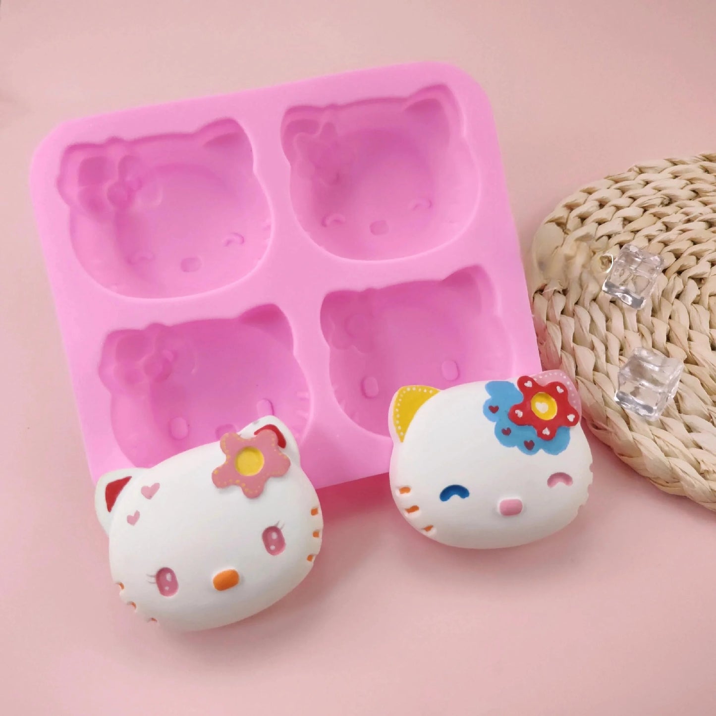 Kawaii DIY Sanrio Hello Kitty My Melody Kuromi Cinnamoroll Cookie Chocolate Baking Tool Cartoon Silicone Ice Block Mold Set